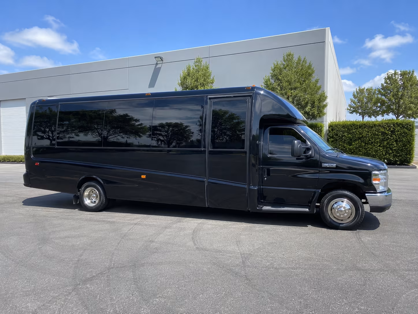 albuquerque new years eve party bus rental